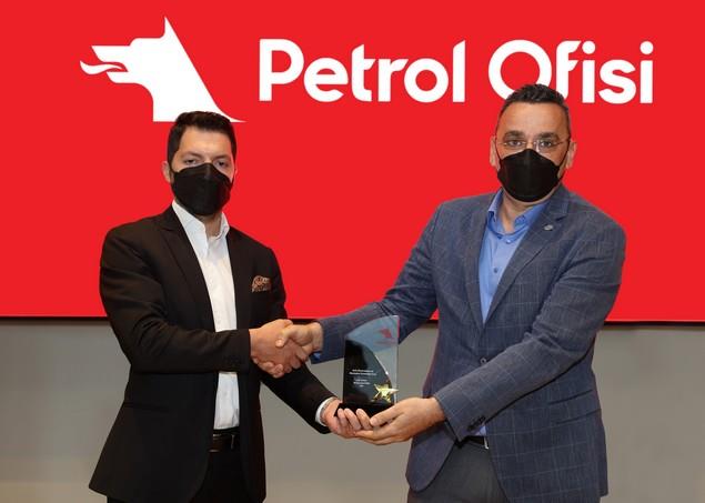 Petrol Ofisinden Asis’e Bayi Hizmet Ve Memnuniyet Ödülü!